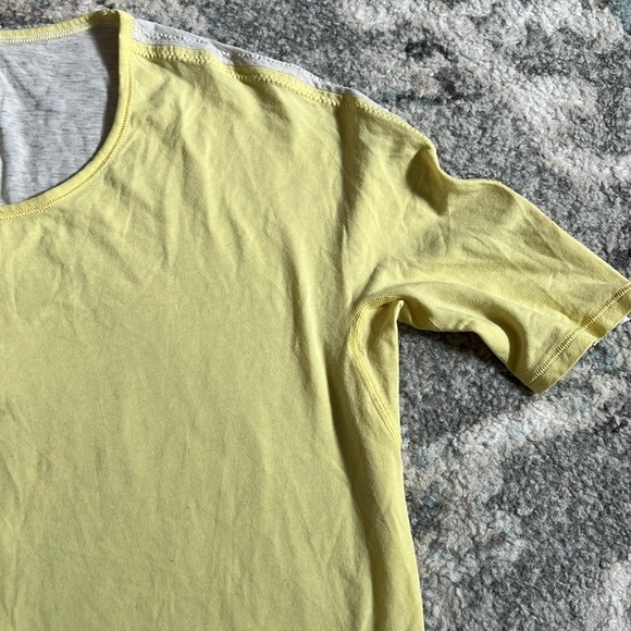 Lululemon Tee - Picture 3 of 10